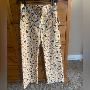 Wide leg cropped pants